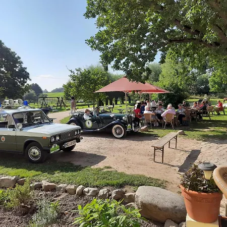 Otel Gutshaus Kajahn Gustow (Vorpommern-Rugen)